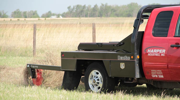 DewEze 660 Bale Loader
